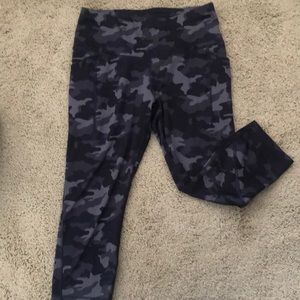 Women’s workout leggings
